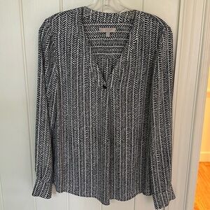 HOBBS silk blouse navy, black and cream Size 6